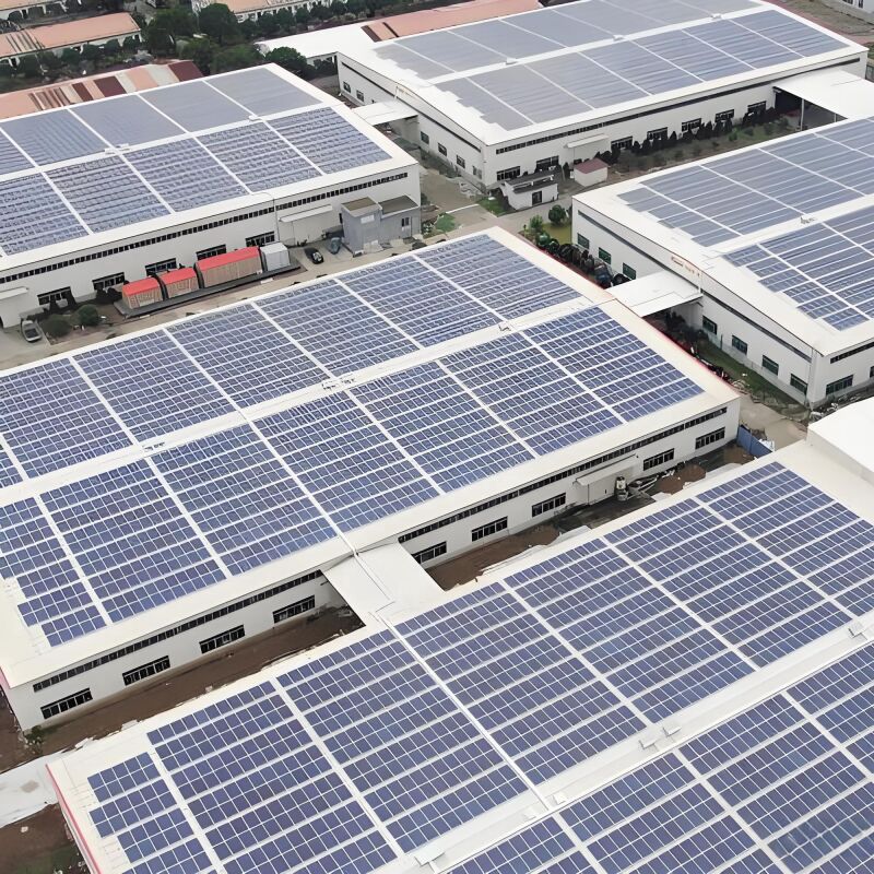 सौर पैनल रूफ माउंटिंग ब्रैकेट नालीदार शीट मेटल रूफ के साथ संगत, स्थापना और लंबी सेवा जीवन प्रदान करते हैं